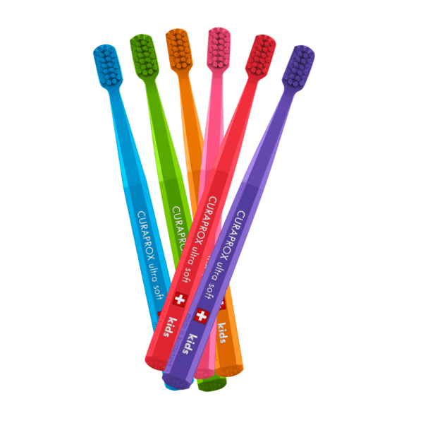 ESCOVA DENTAL CURAPROX INFANTIL KIDS ULTRA SOFT